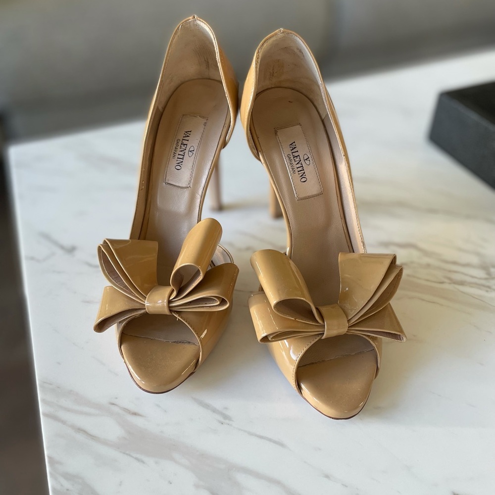 Valentino patent leather peep toe heels